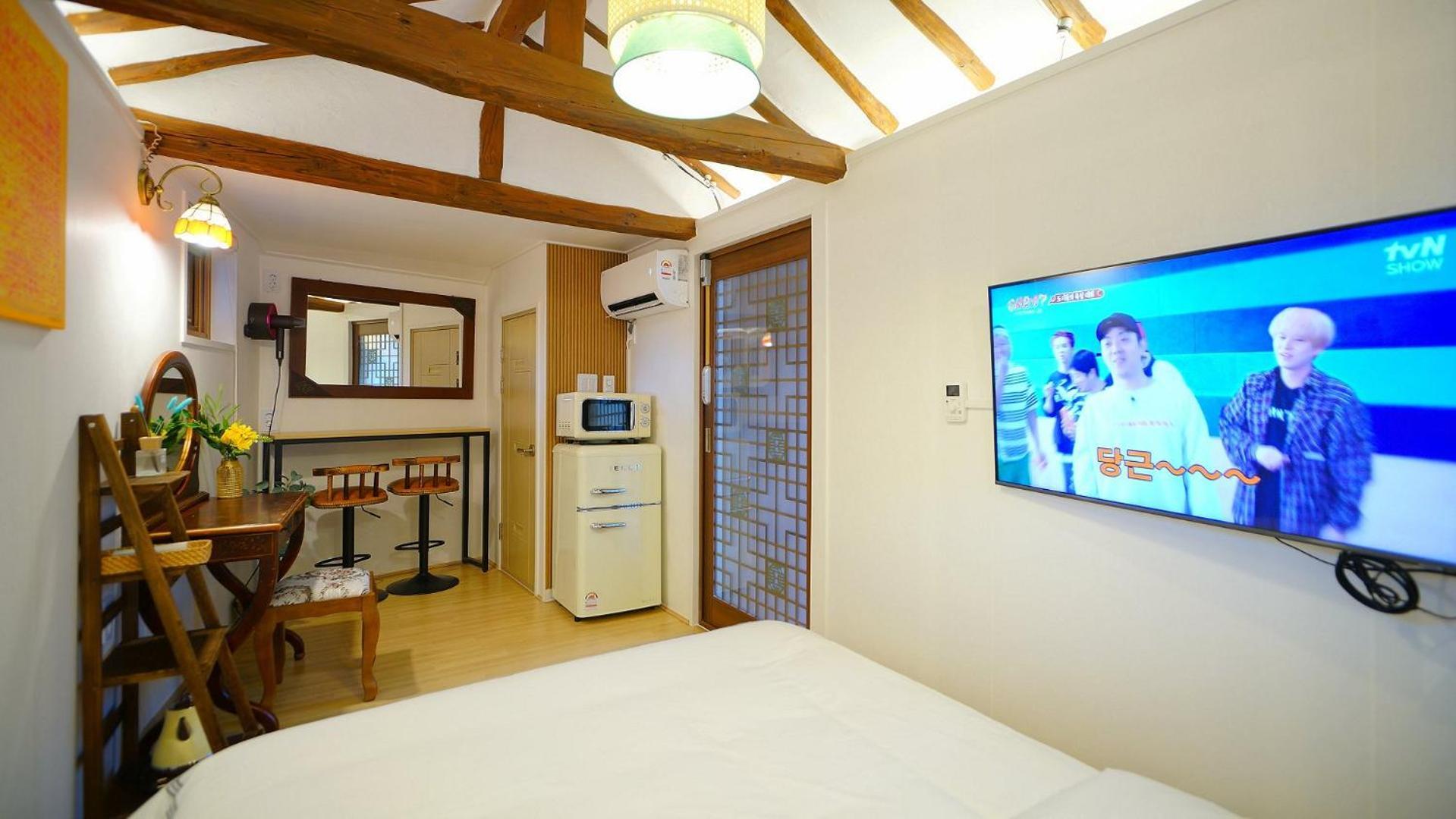 And Spring Hotell Jeonju Exteriör bild